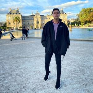 Meet your Posher, Gustavo